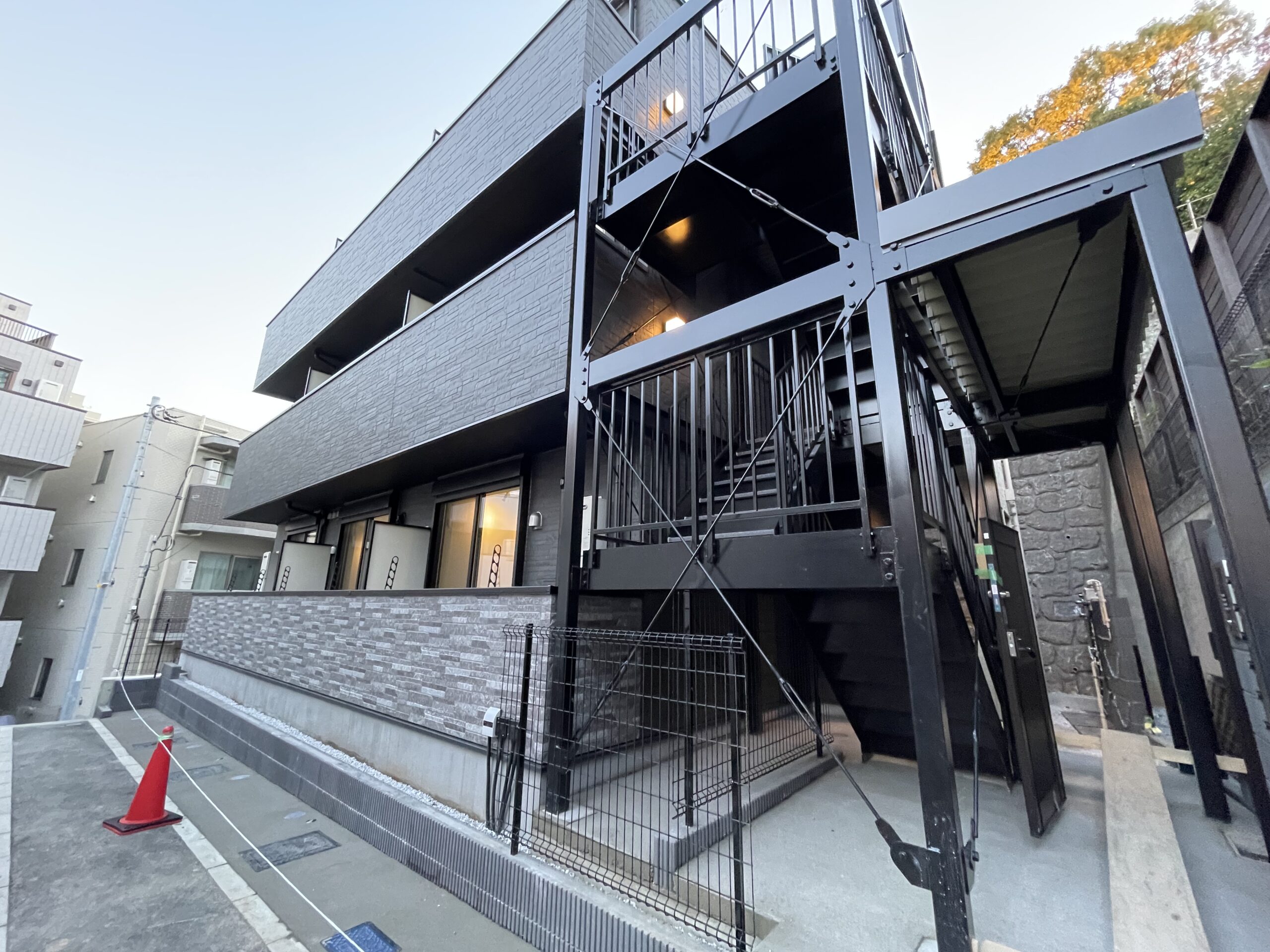 横浜市西区御所山町アパート