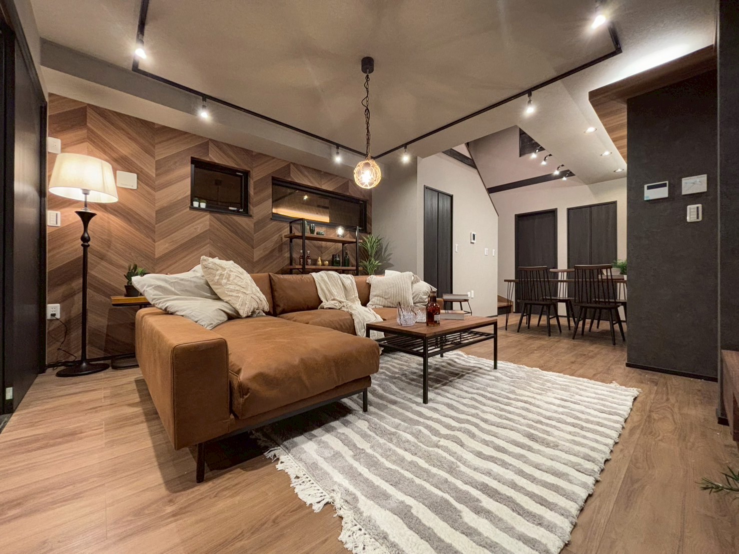 MODEL HOUSE／家具付き販売